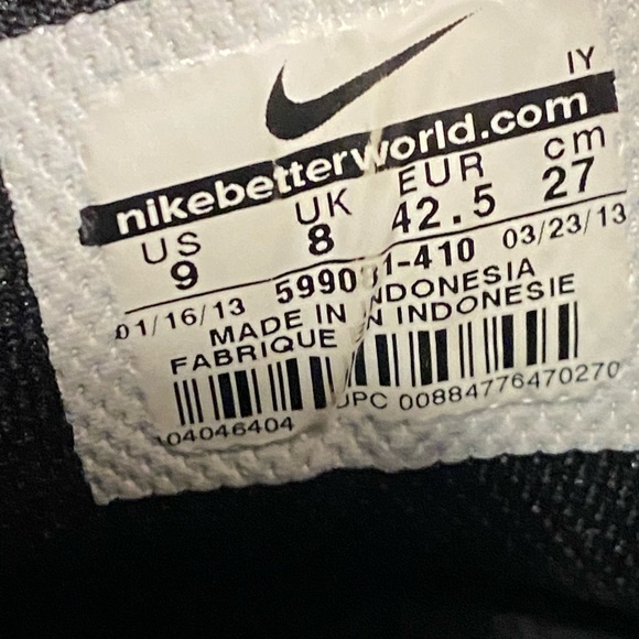 Nike Toki Low Suede Trainers 599081-410 Navy/White UK8/US9/EU42.5 main image 5
